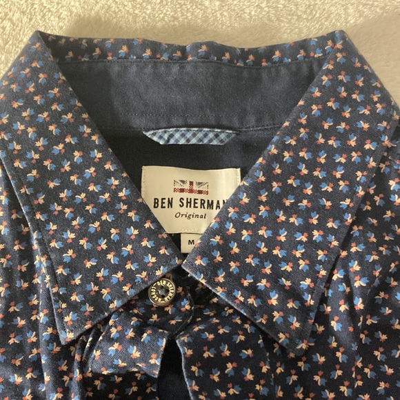 Ben Sherman original 100% cotton button down, size M. - Picture 2 of 6